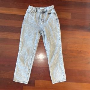 PacSun acid washed mom jeans-size 25 in like new condition